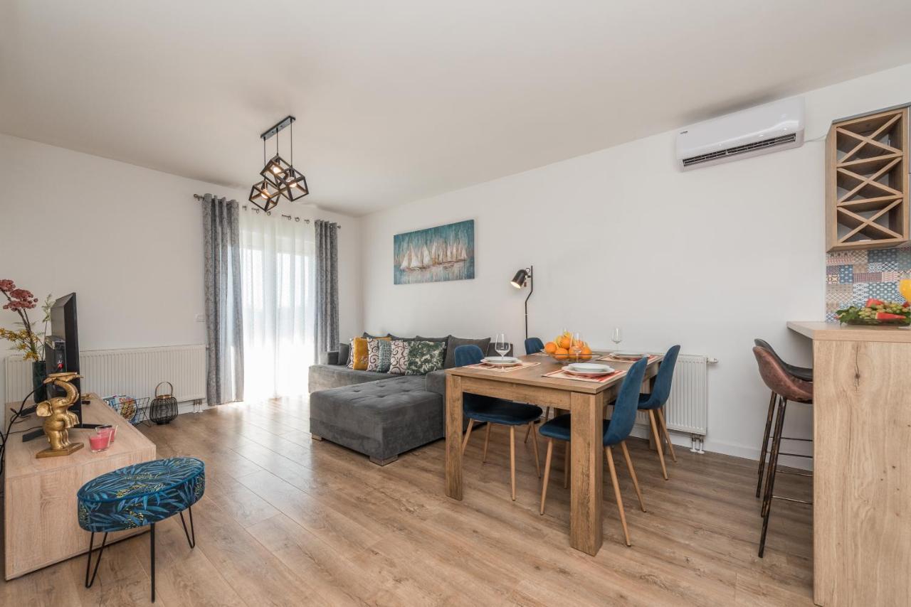 Apartmani Dmarie Привлака Экстерьер фото